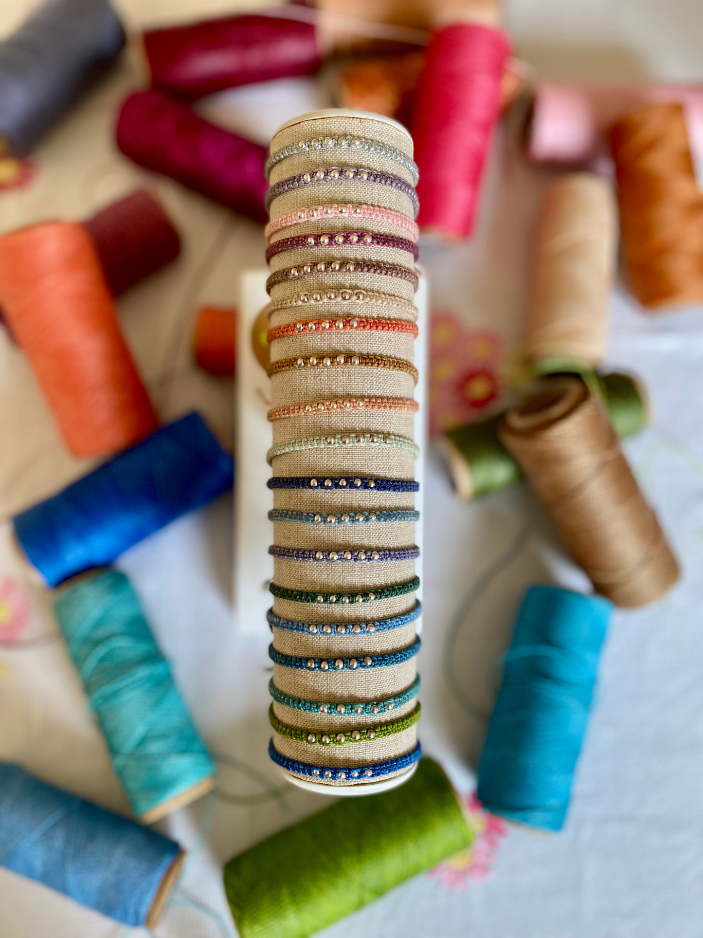 Macramé bracelet DIY kit - "The Authentic"