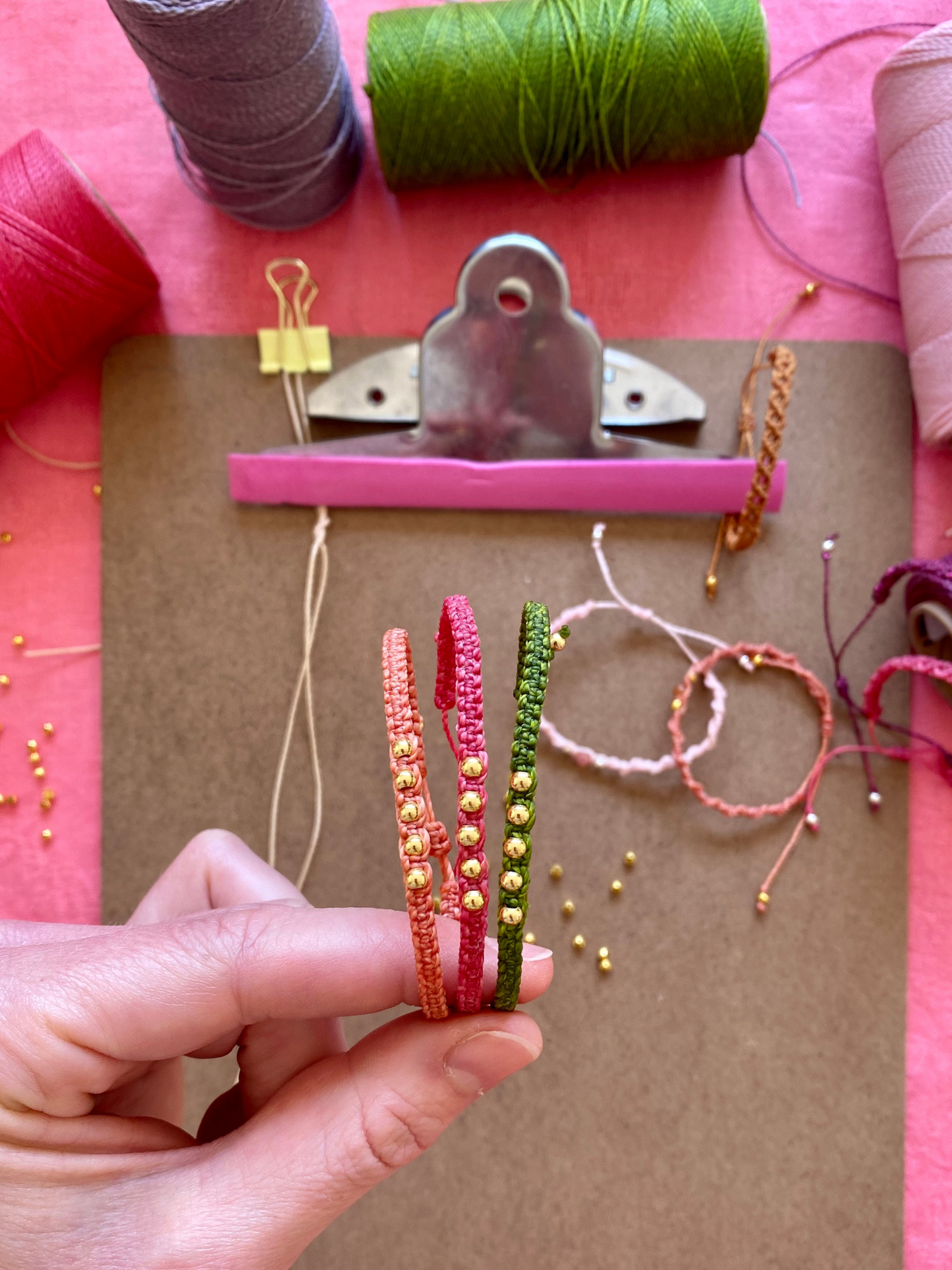 Macramé bracelet DIY kit - "The Authentic"