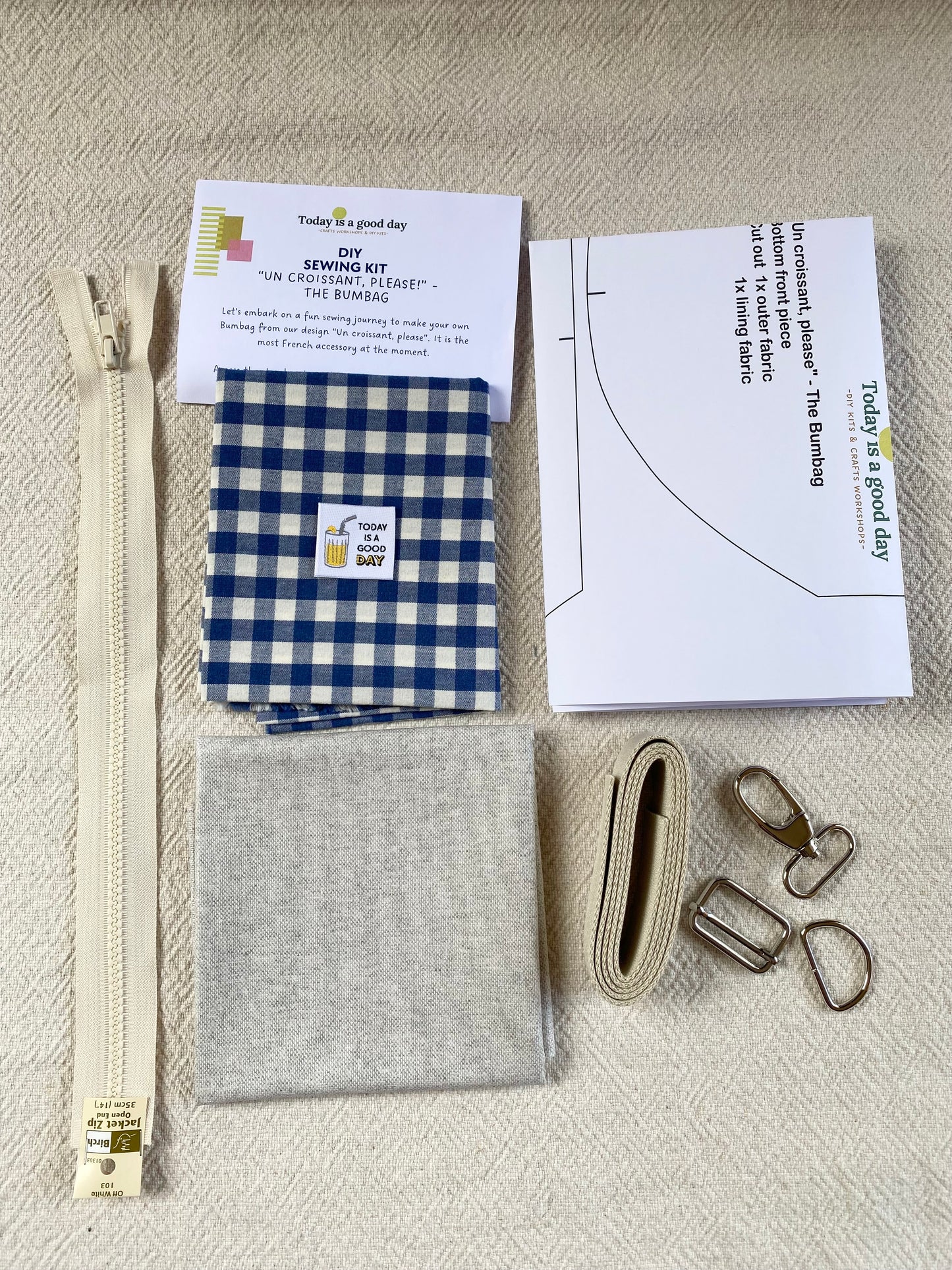 “Un croissant, please?” - The Bumbag - DIY sewing kit - Gingham blue