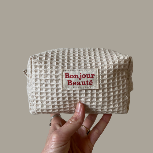 "Hello Gorgeous!" - DIY sewing kit - natural