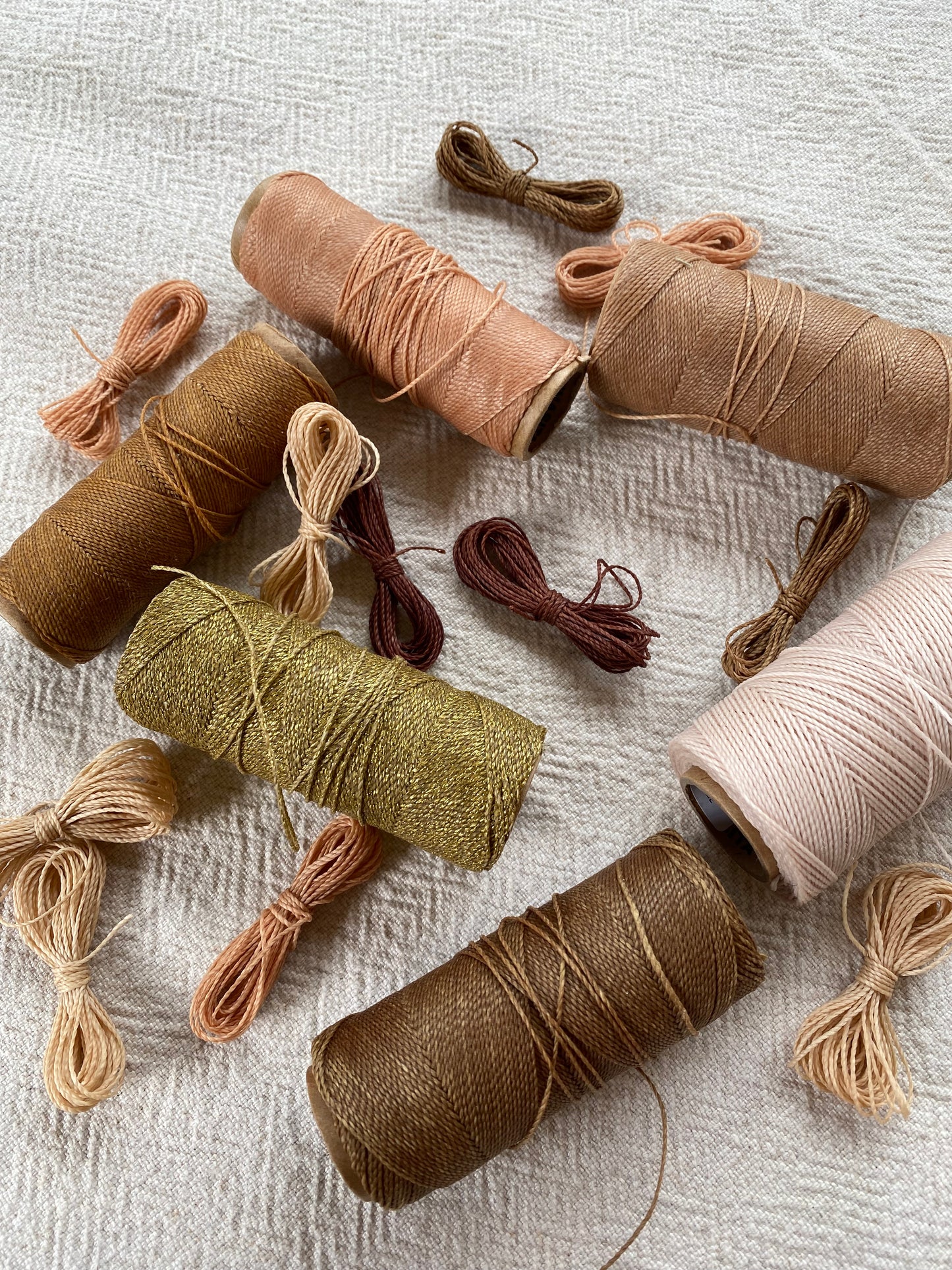 Macramé bracelet DIY kit - “The Quartet” in Beige