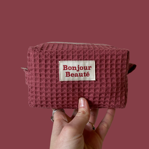 "Hello Gorgeous!" - DIY sewing kit - cherry