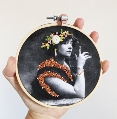 Embroidery DIY kit - Colette