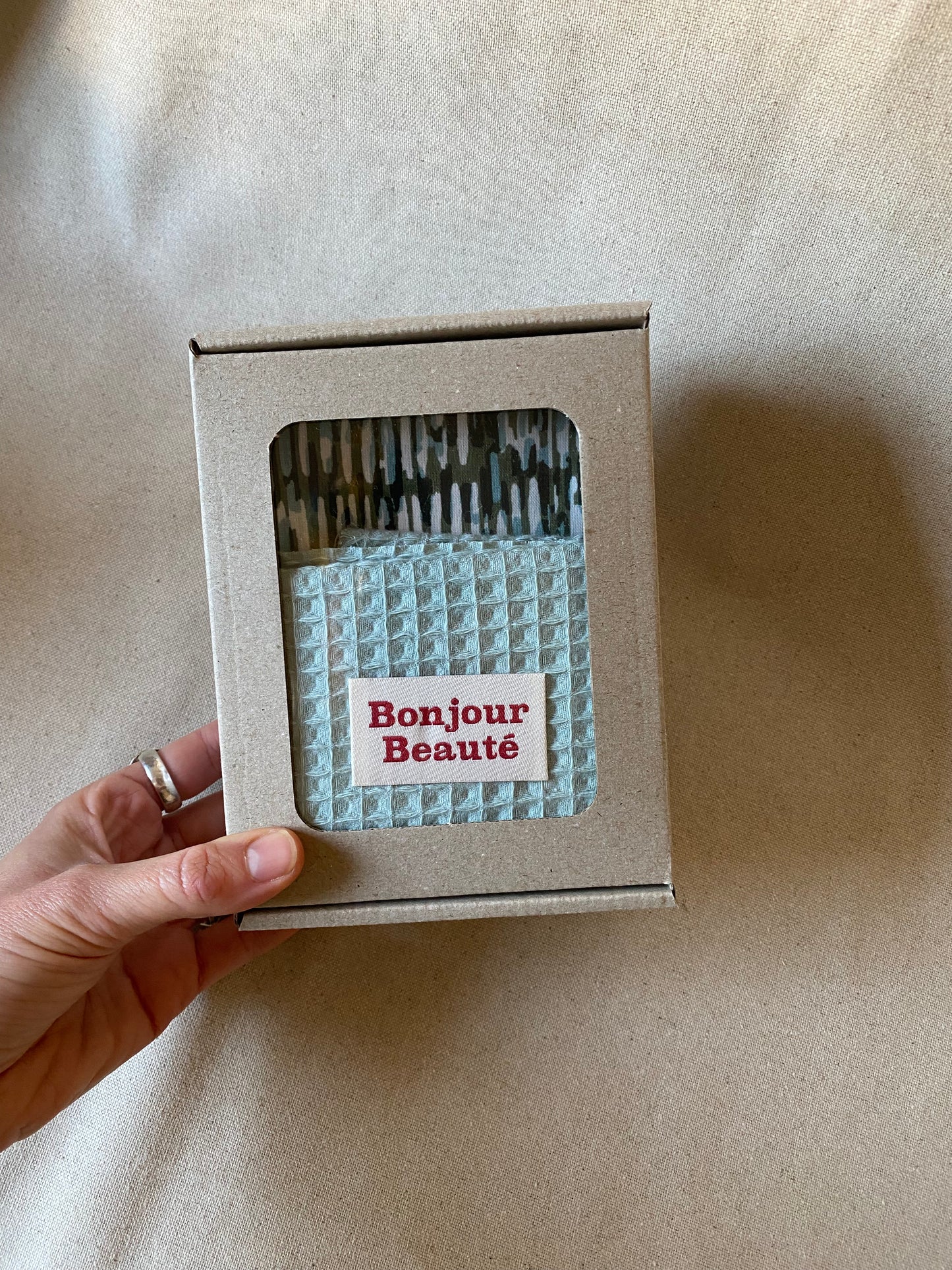 "Hello Gorgeous!" - DIY sewing kit - ice blue