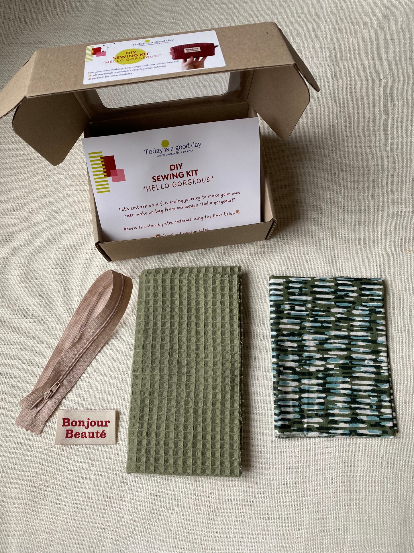 "Hello Gorgeous!" - DIY sewing kit - khaki