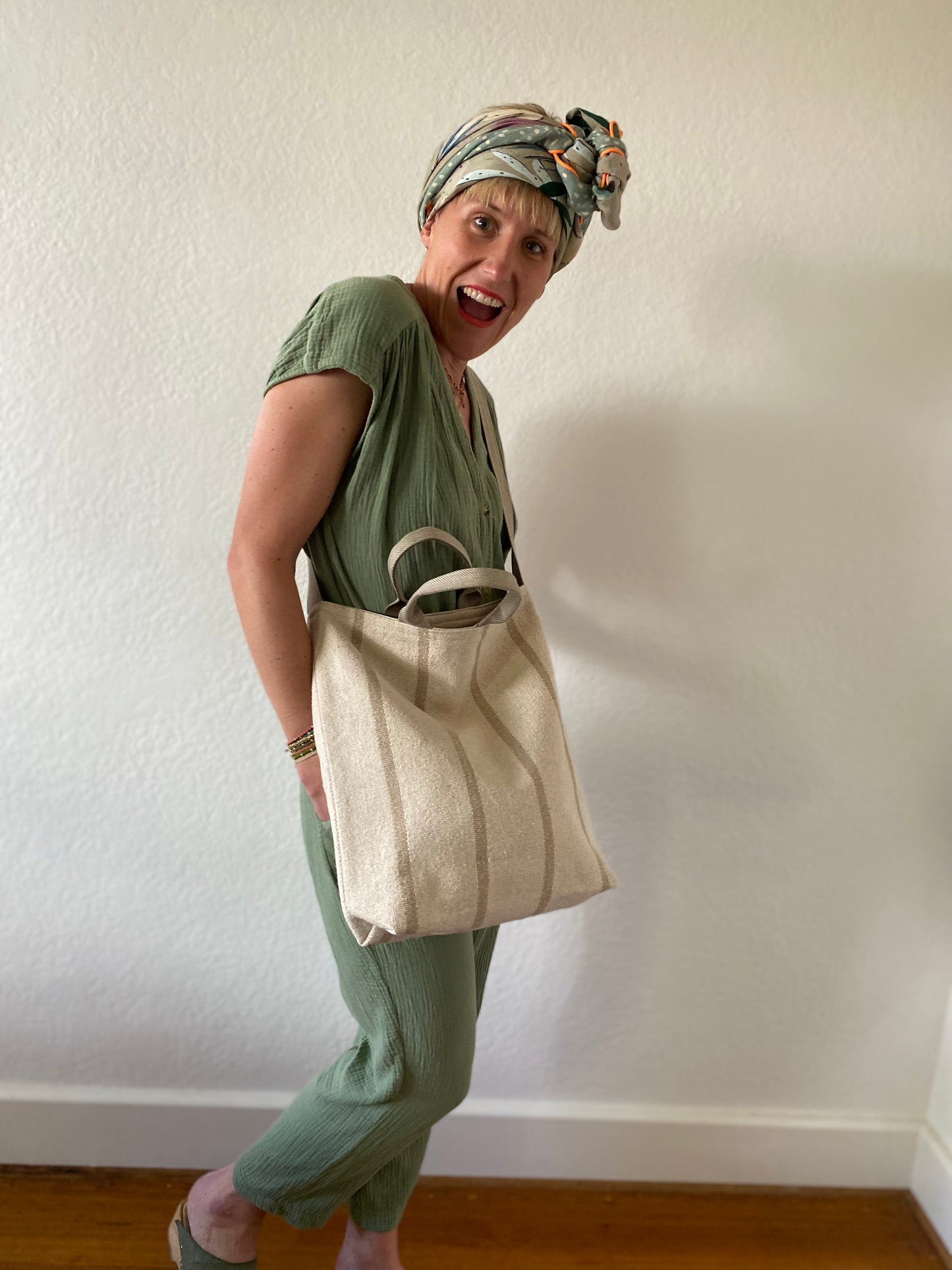 "I'm totes amazing!" - Totebag DIY sewing kit - Natural stripe