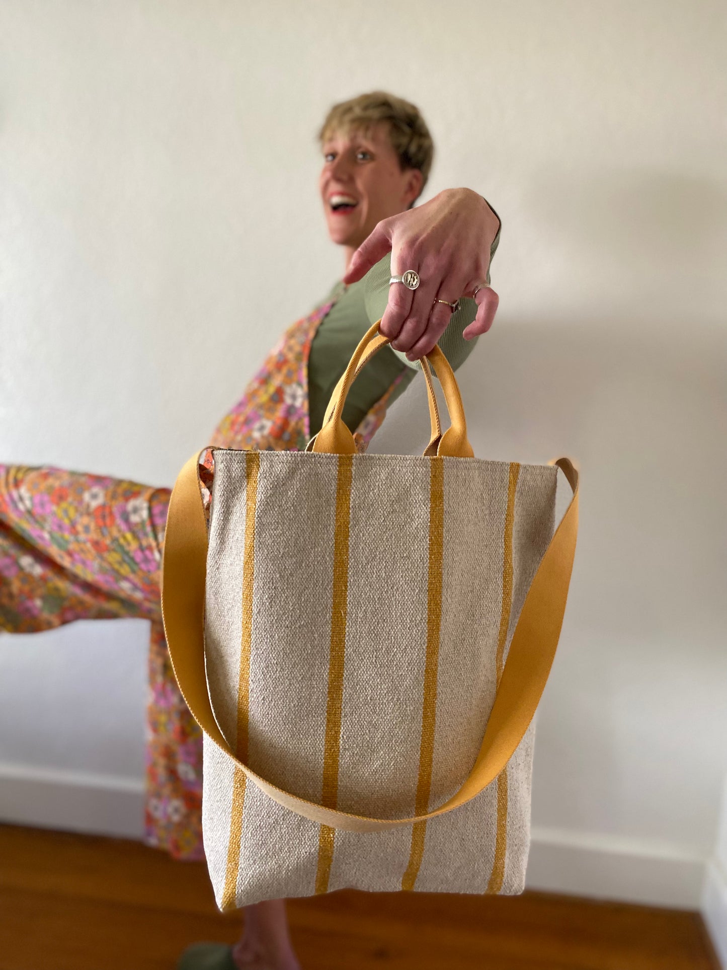 "I'm totes amazing!" - Totebag DIY sewing kit - Yellow stripe